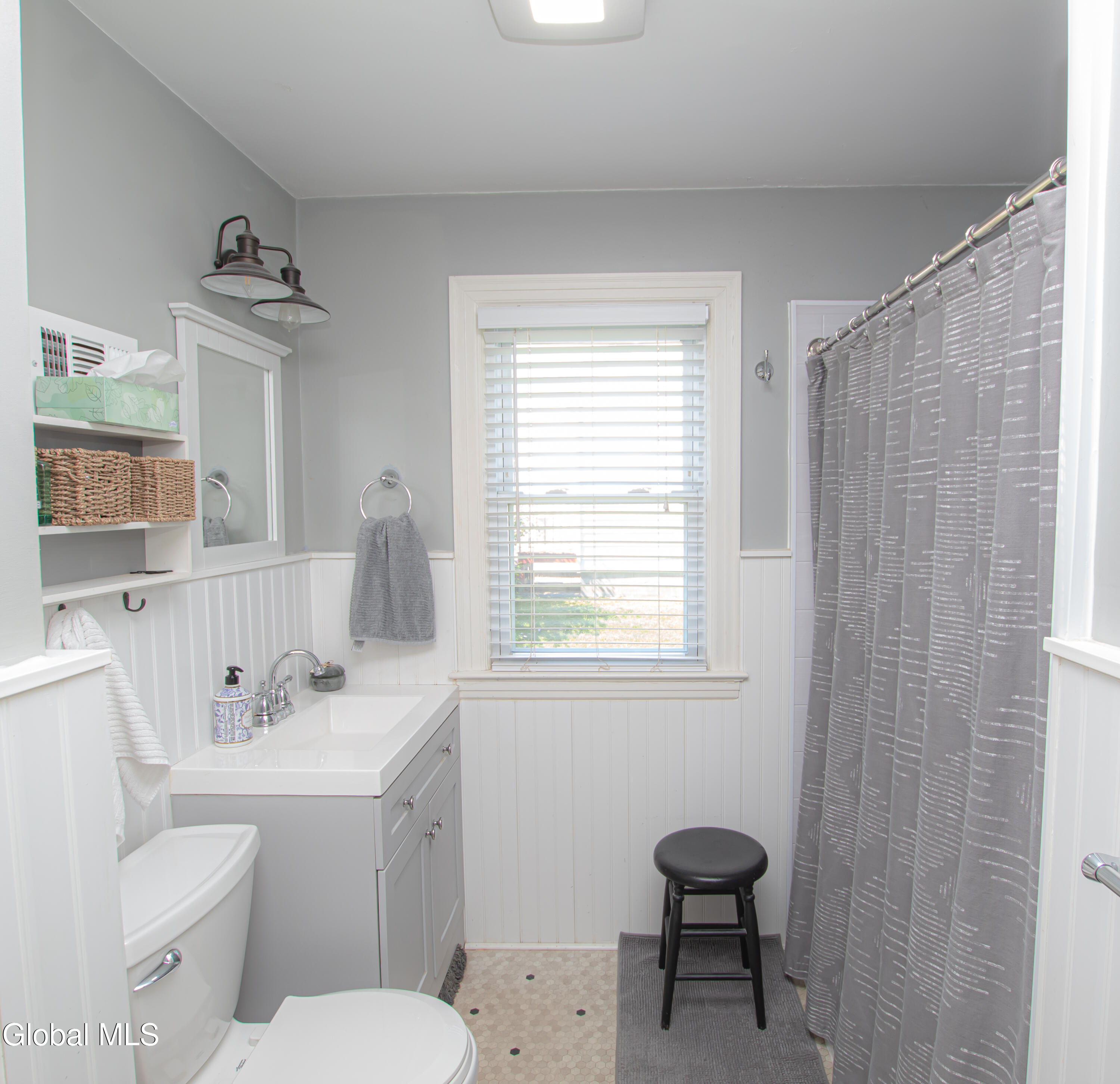 1173 County Highway 122
