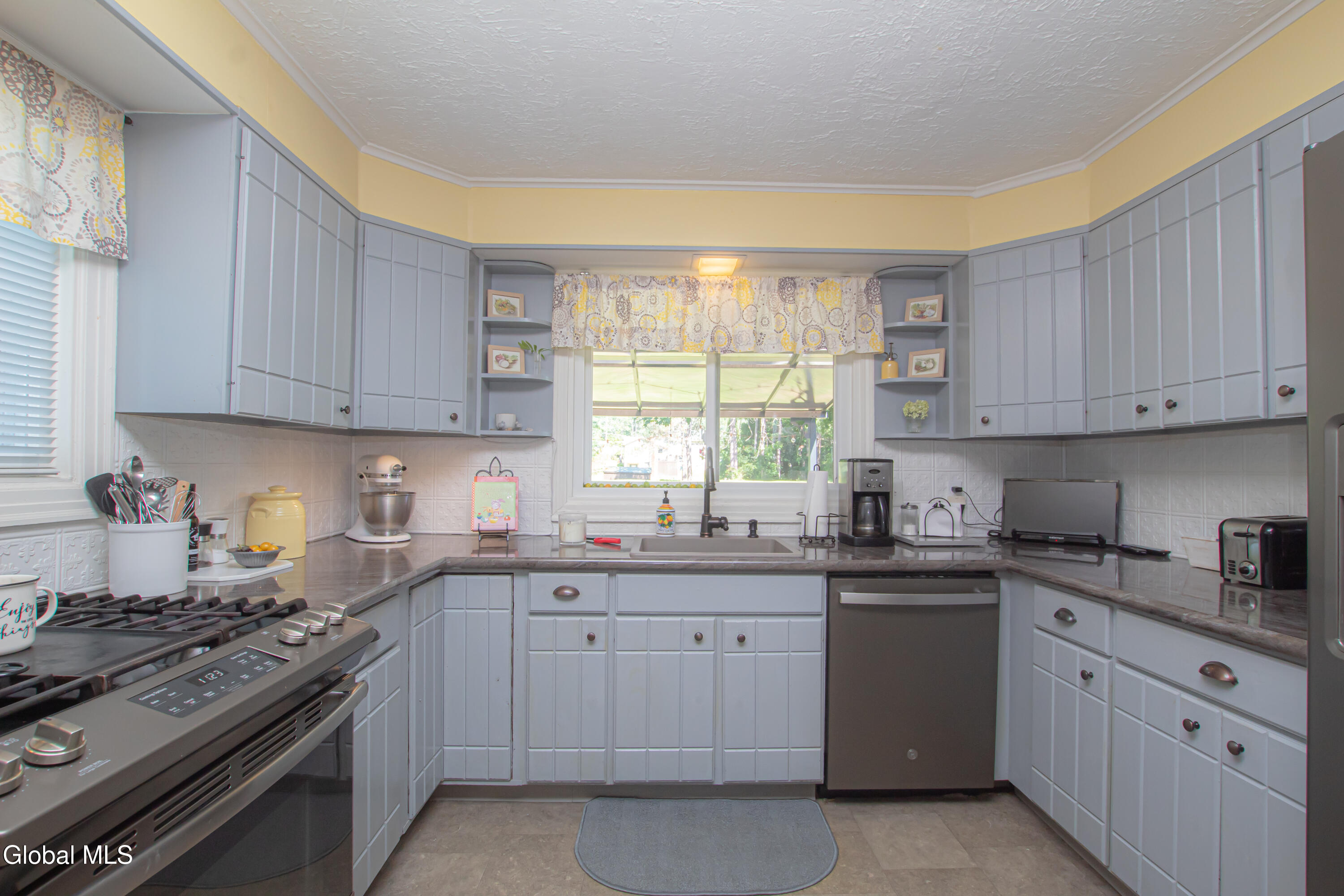 1173 County Highway 122