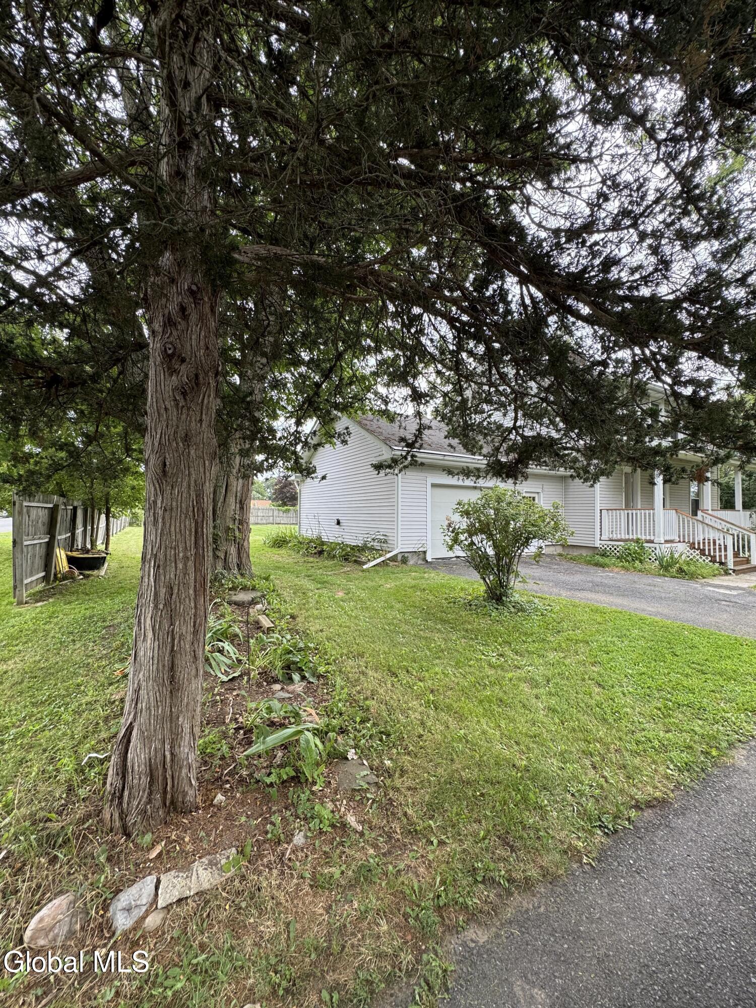 44 Apple Meadow Road