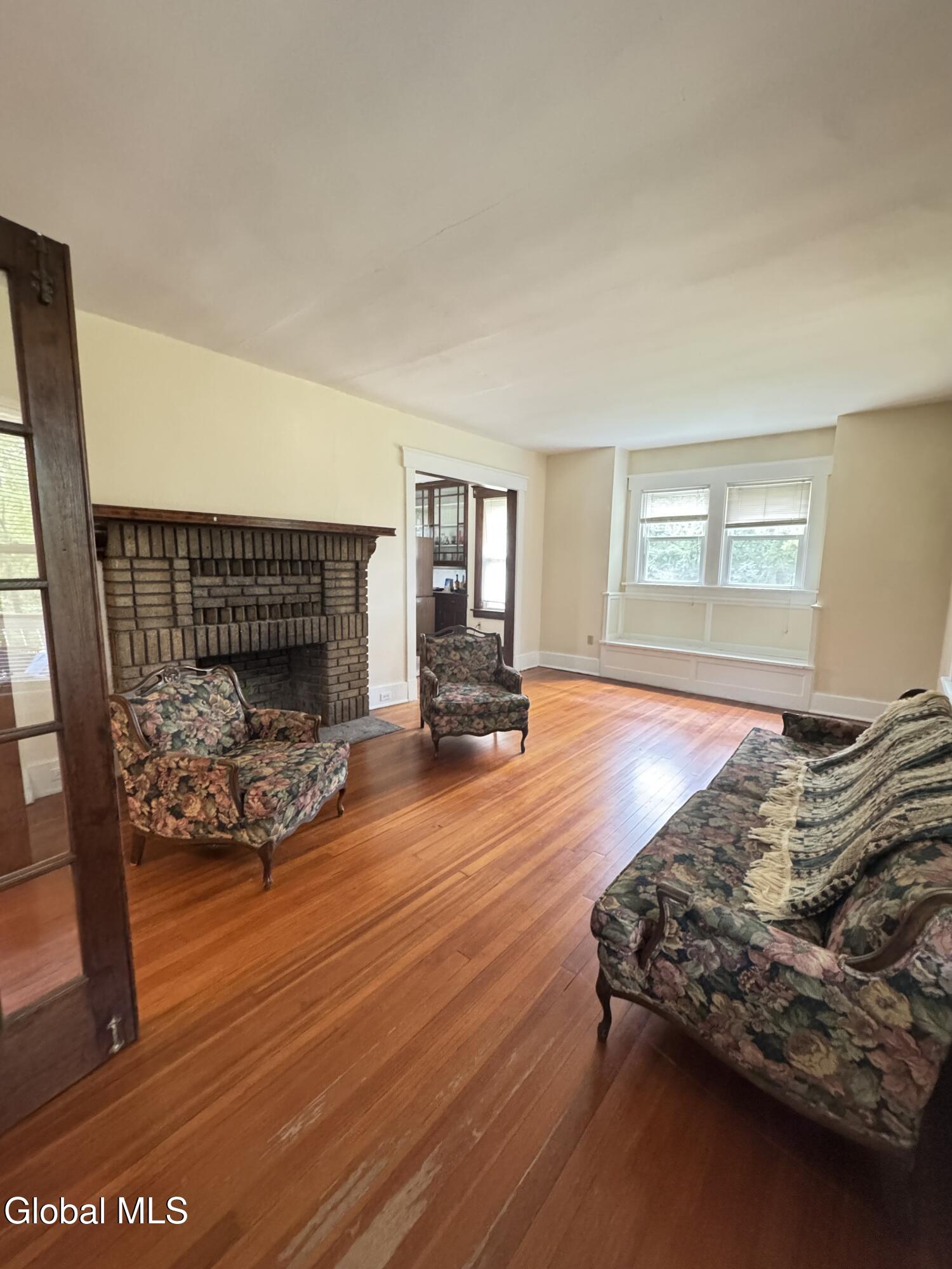 44 Apple Meadow Road