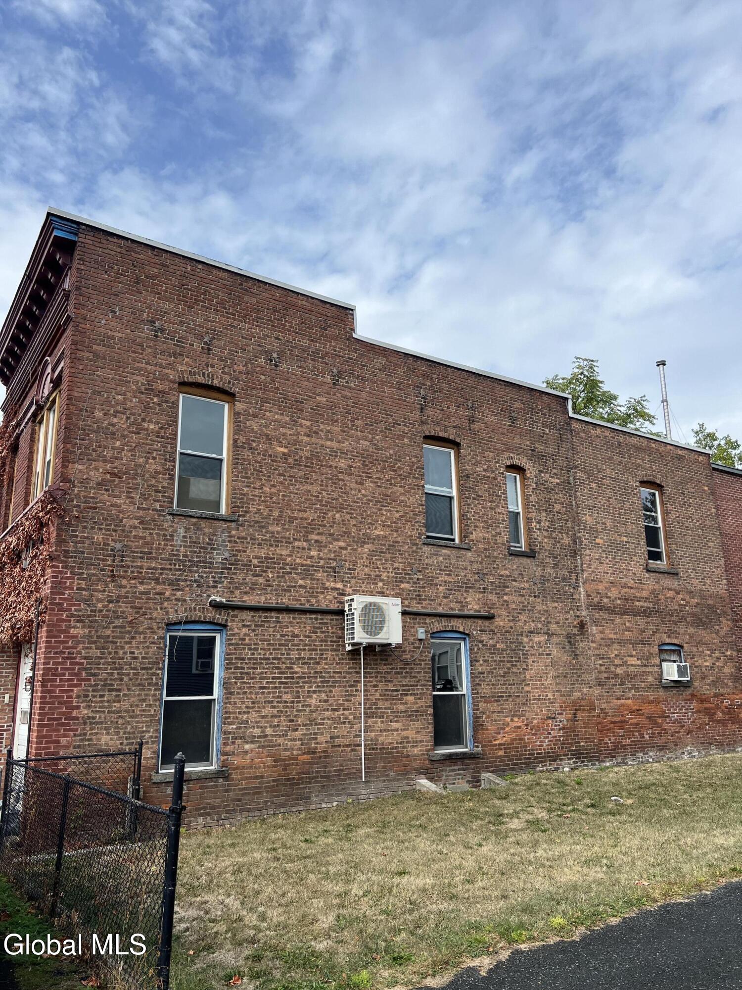 26 Washington Avenue