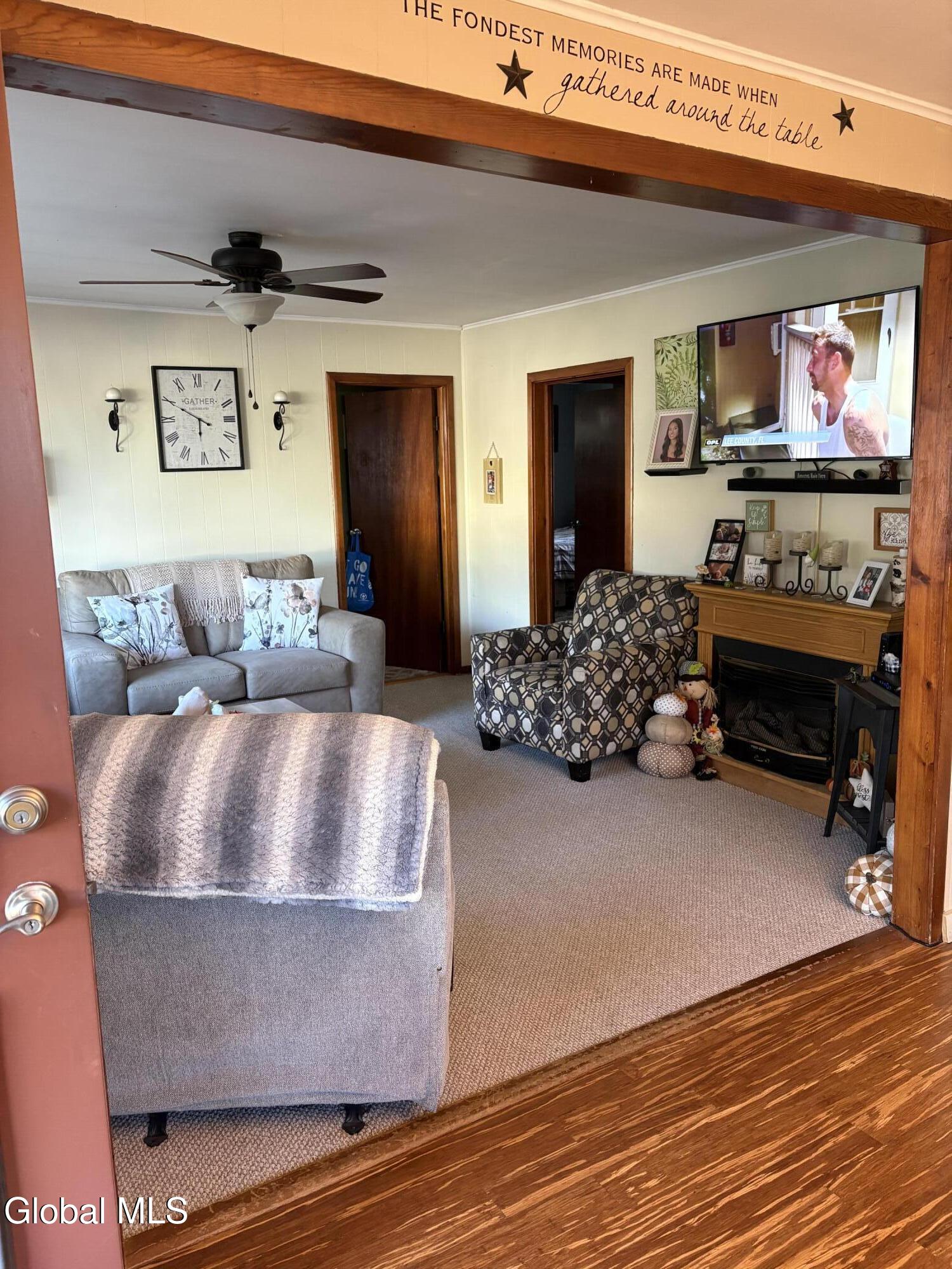 54 Ten Broeck Avenue