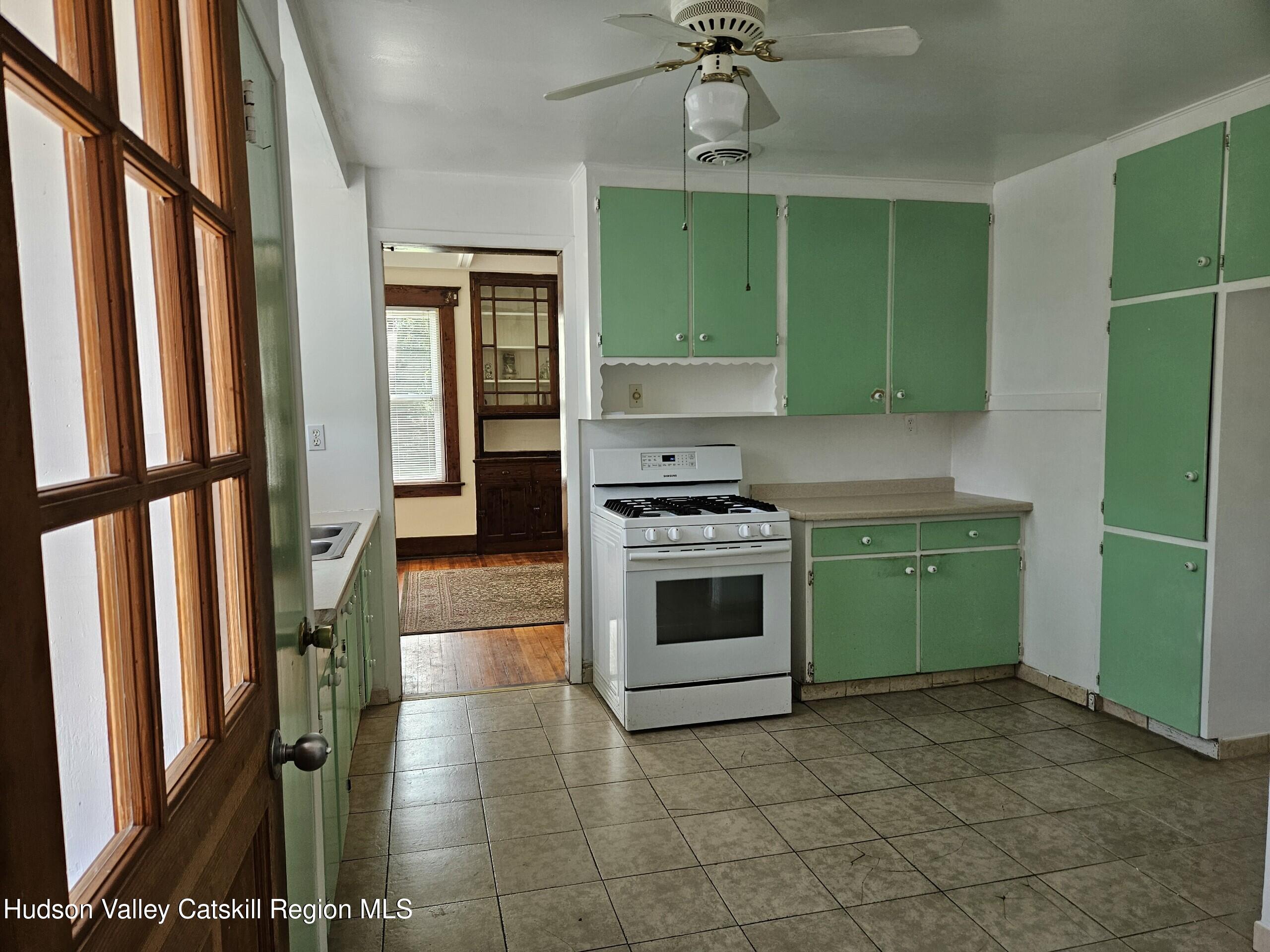 44 Apple Meadow Road