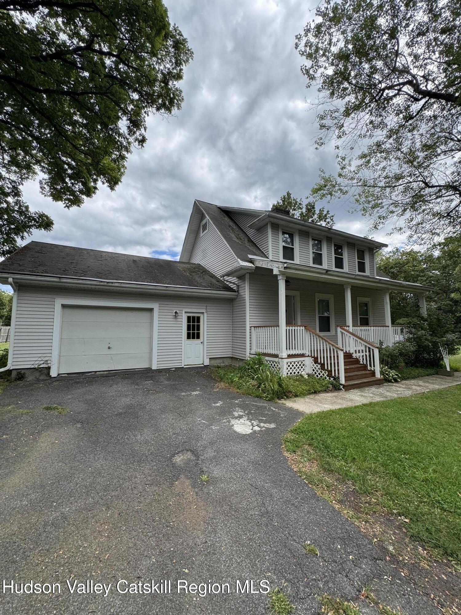 44 Apple Meadow Road