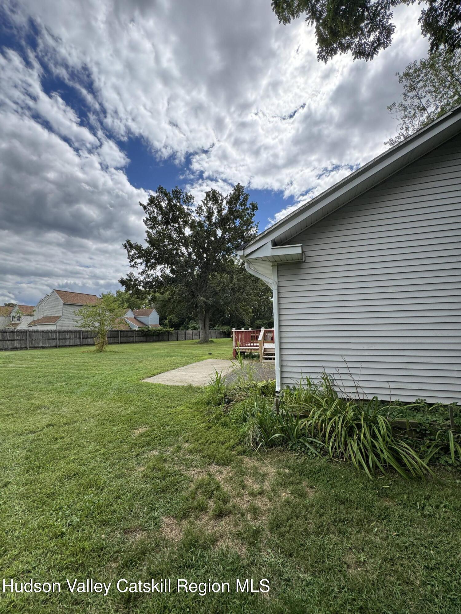 44 Apple Meadow Road