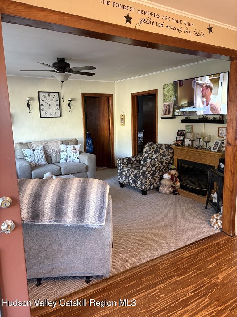 54 Ten Broeck Avenue