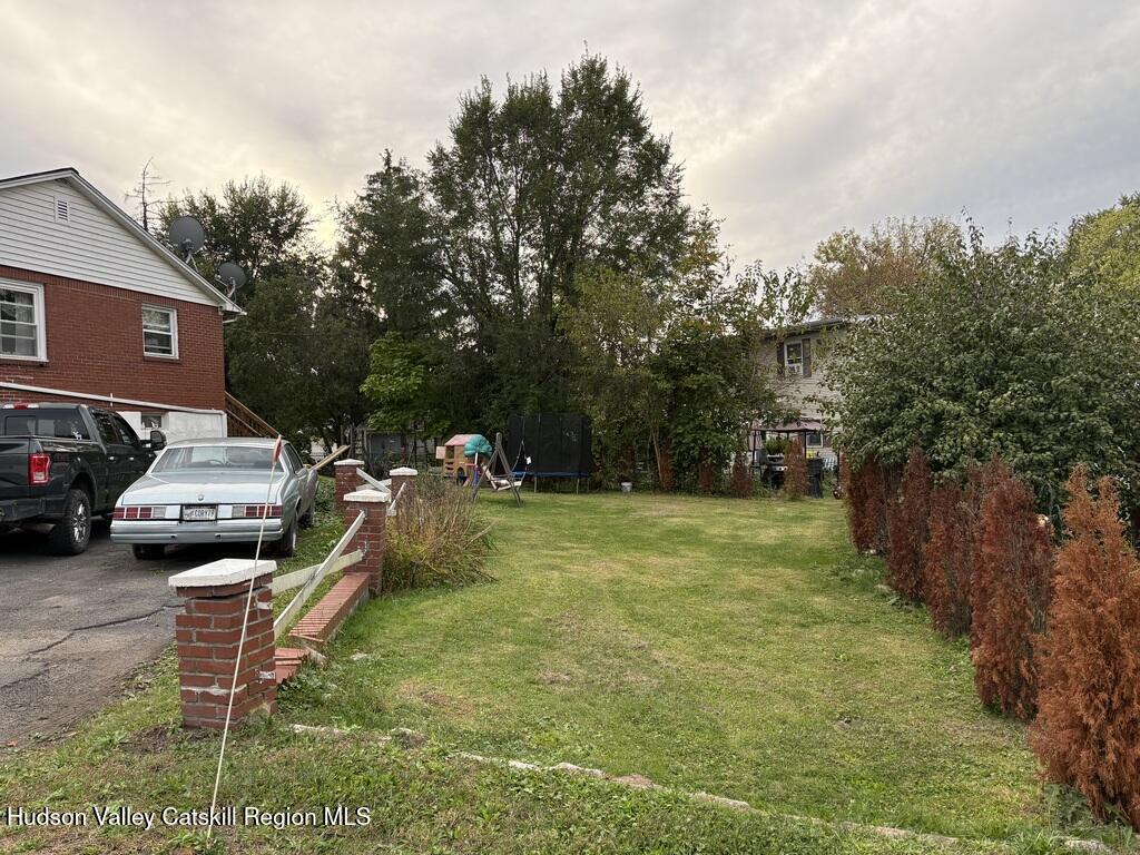 54 Ten Broeck Avenue