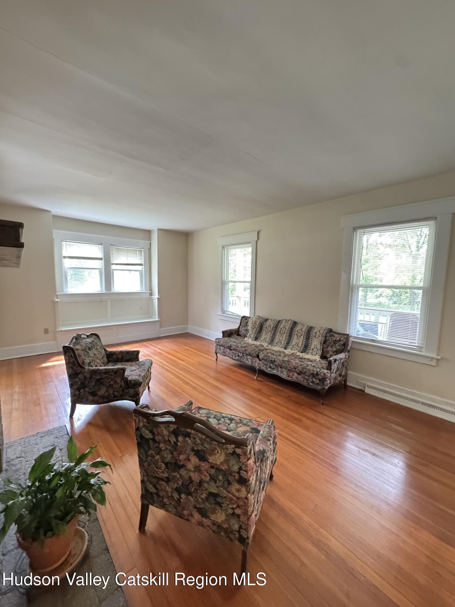 44 Apple Meadow Road