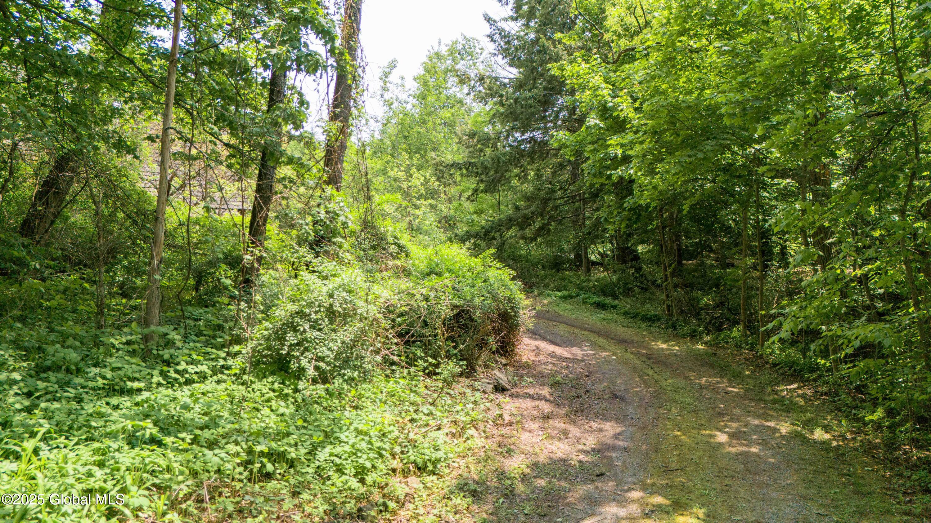824 County Highway 106