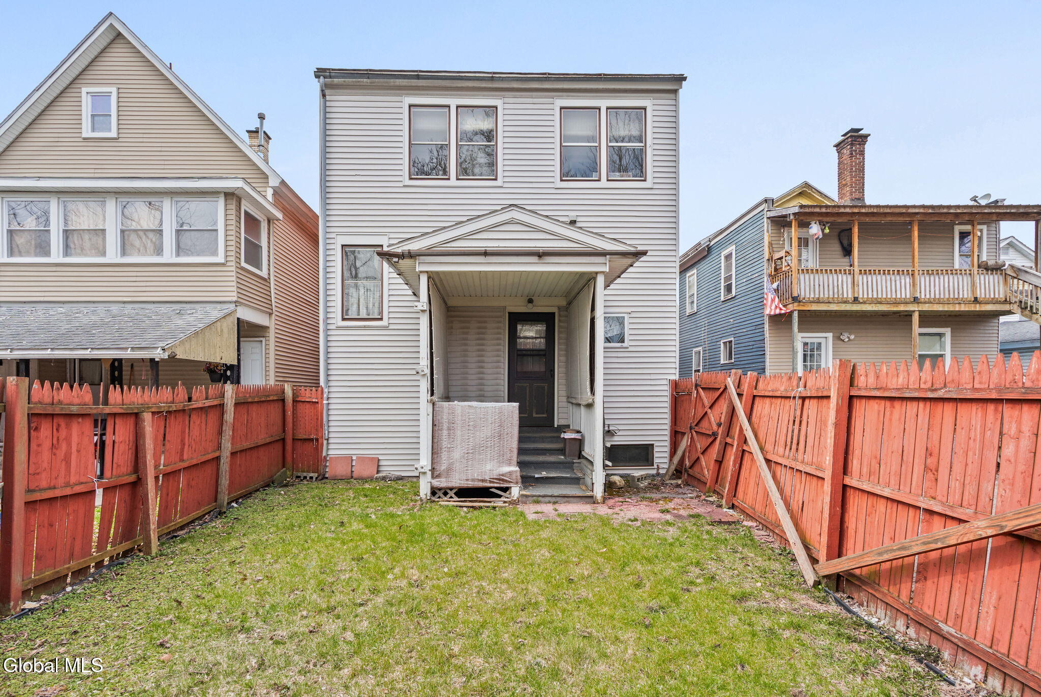 22 ½ Reid Street