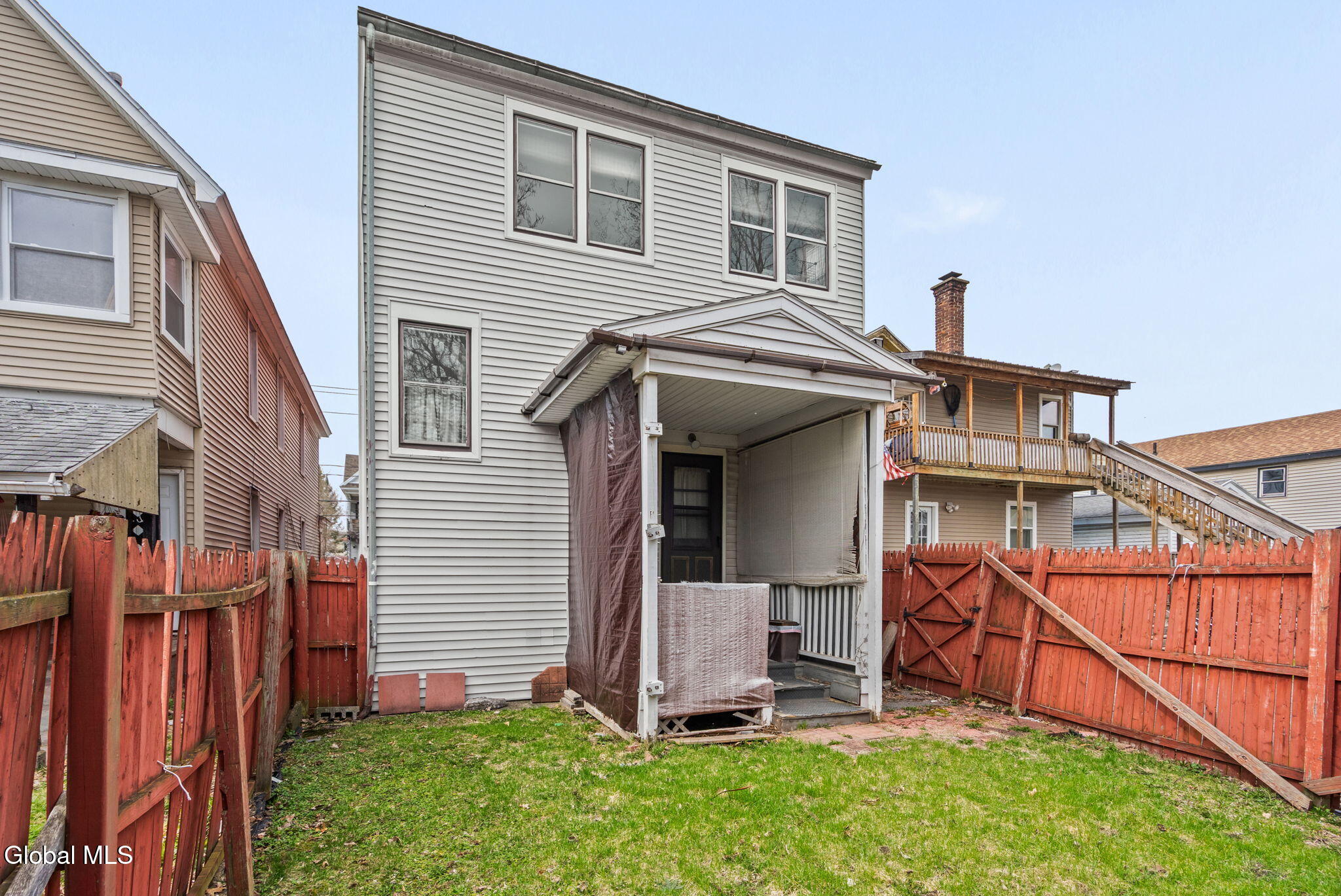 22 ½ Reid Street