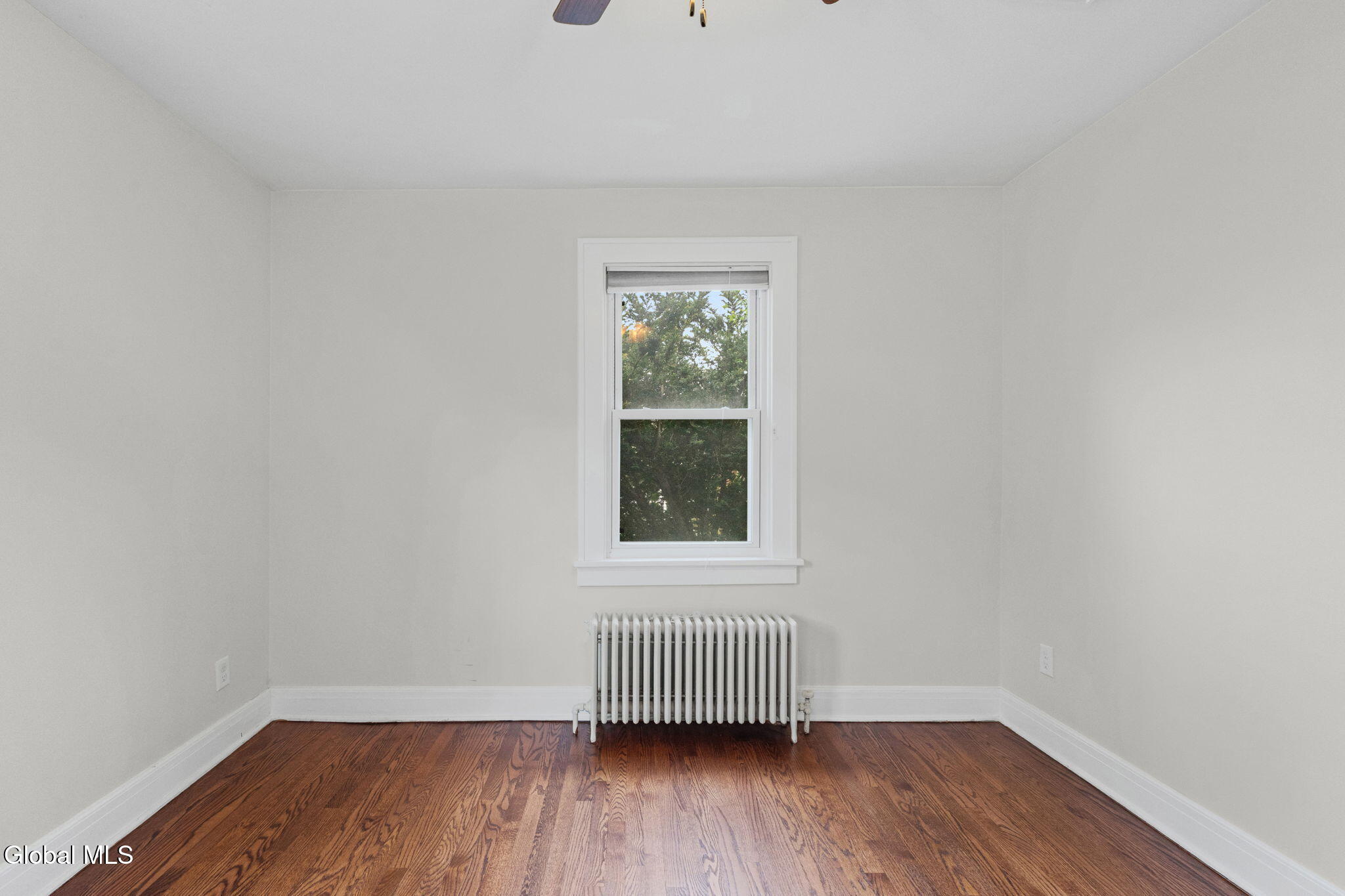 28 Center View Drive