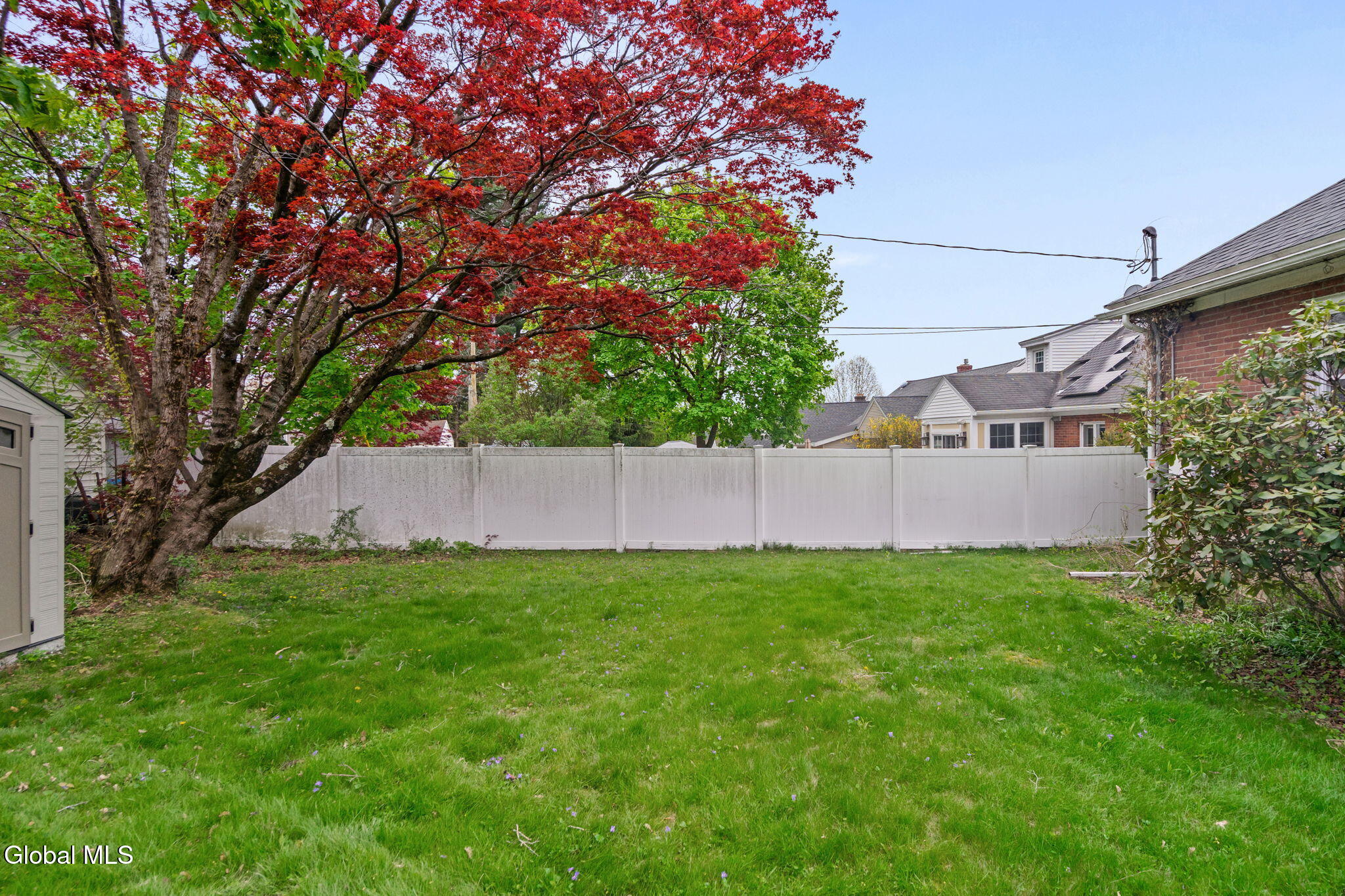 28 Center View Drive