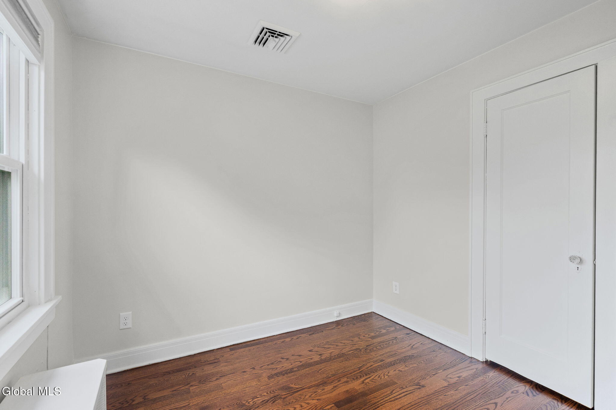 28 Center View Drive