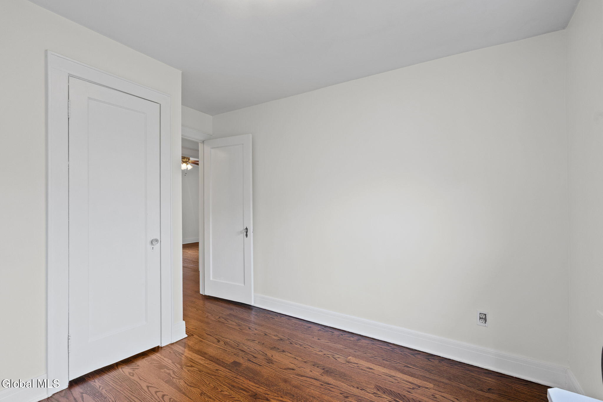 28 Center View Drive