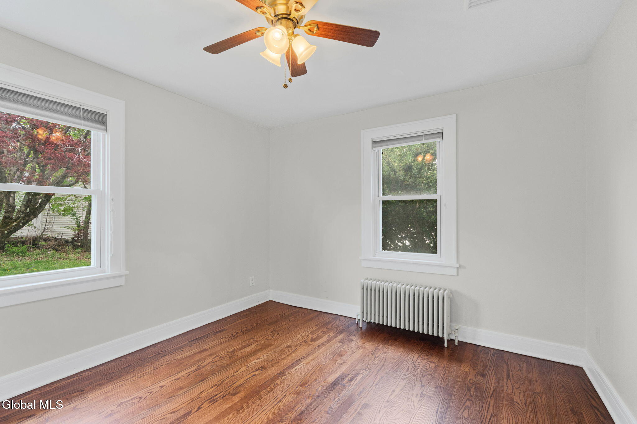 28 Center View Drive