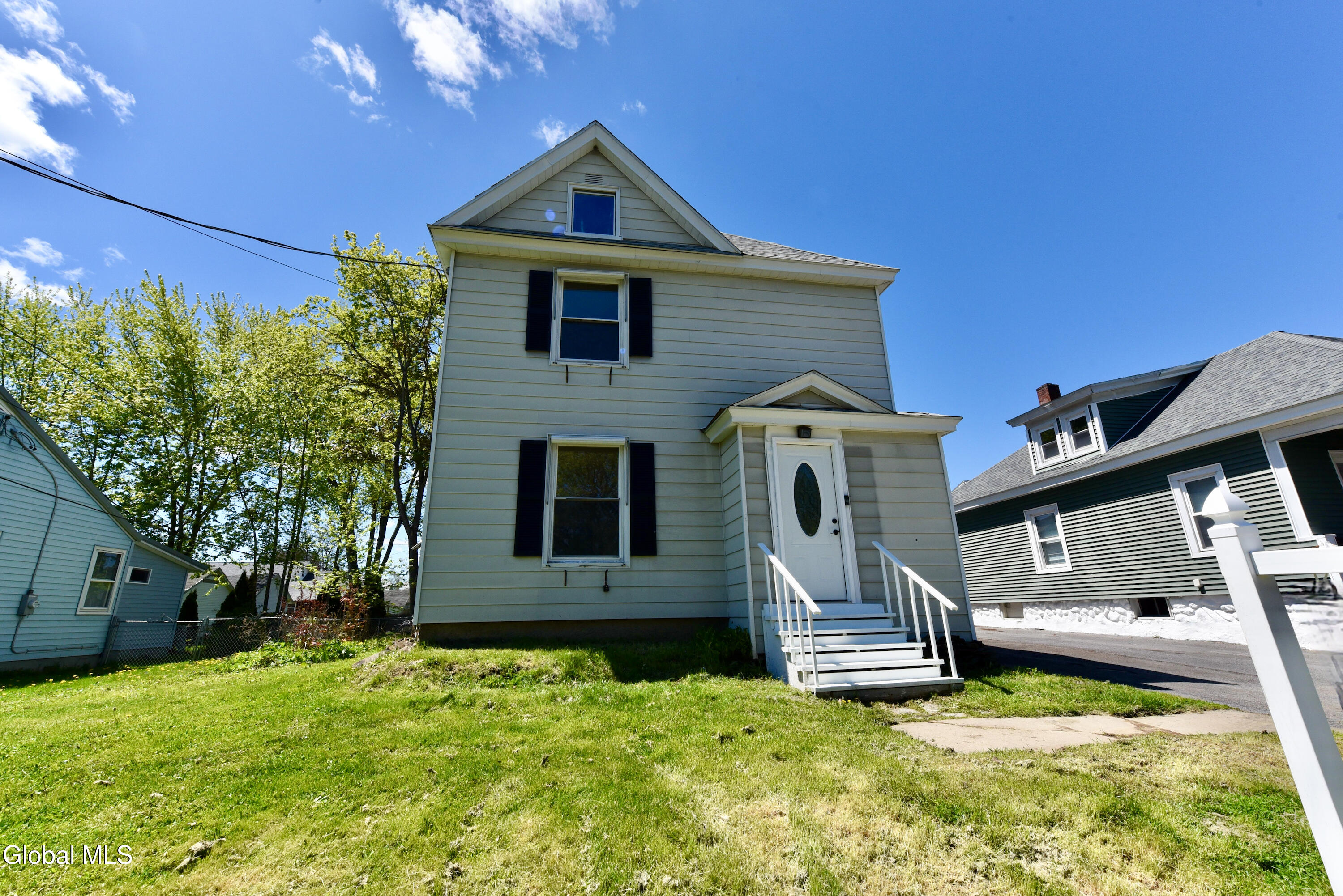 99 East Boulevard