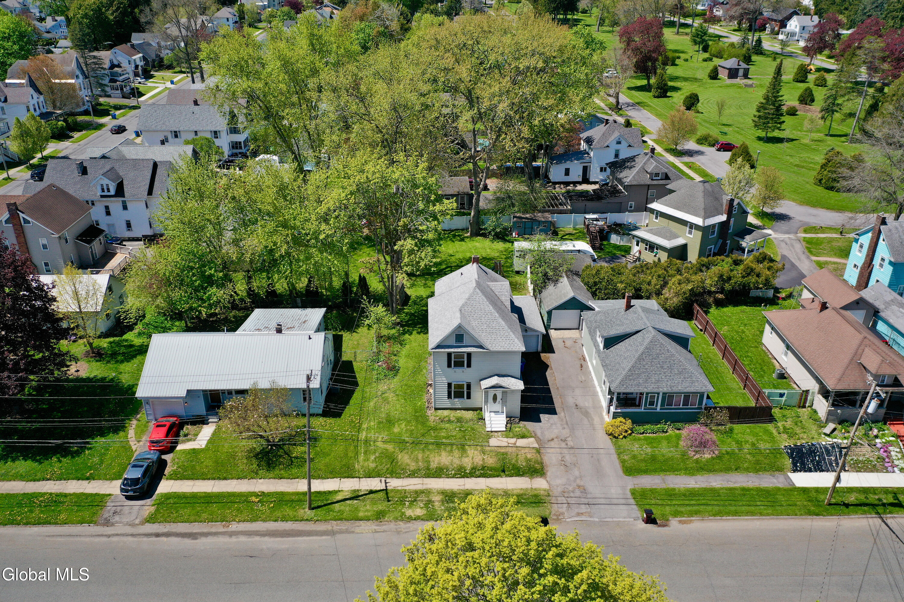 99 East Boulevard