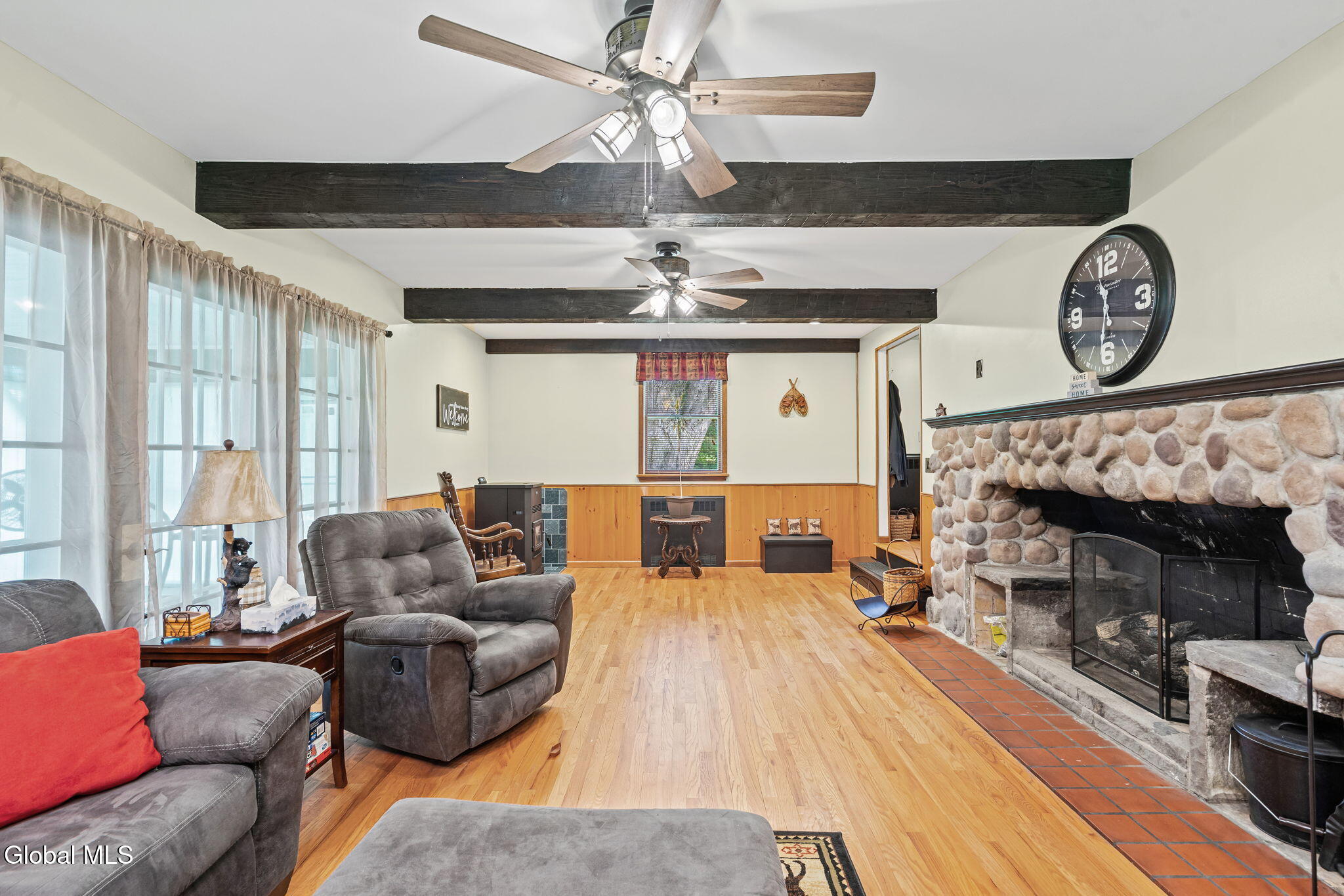 121 Maltbie Drive