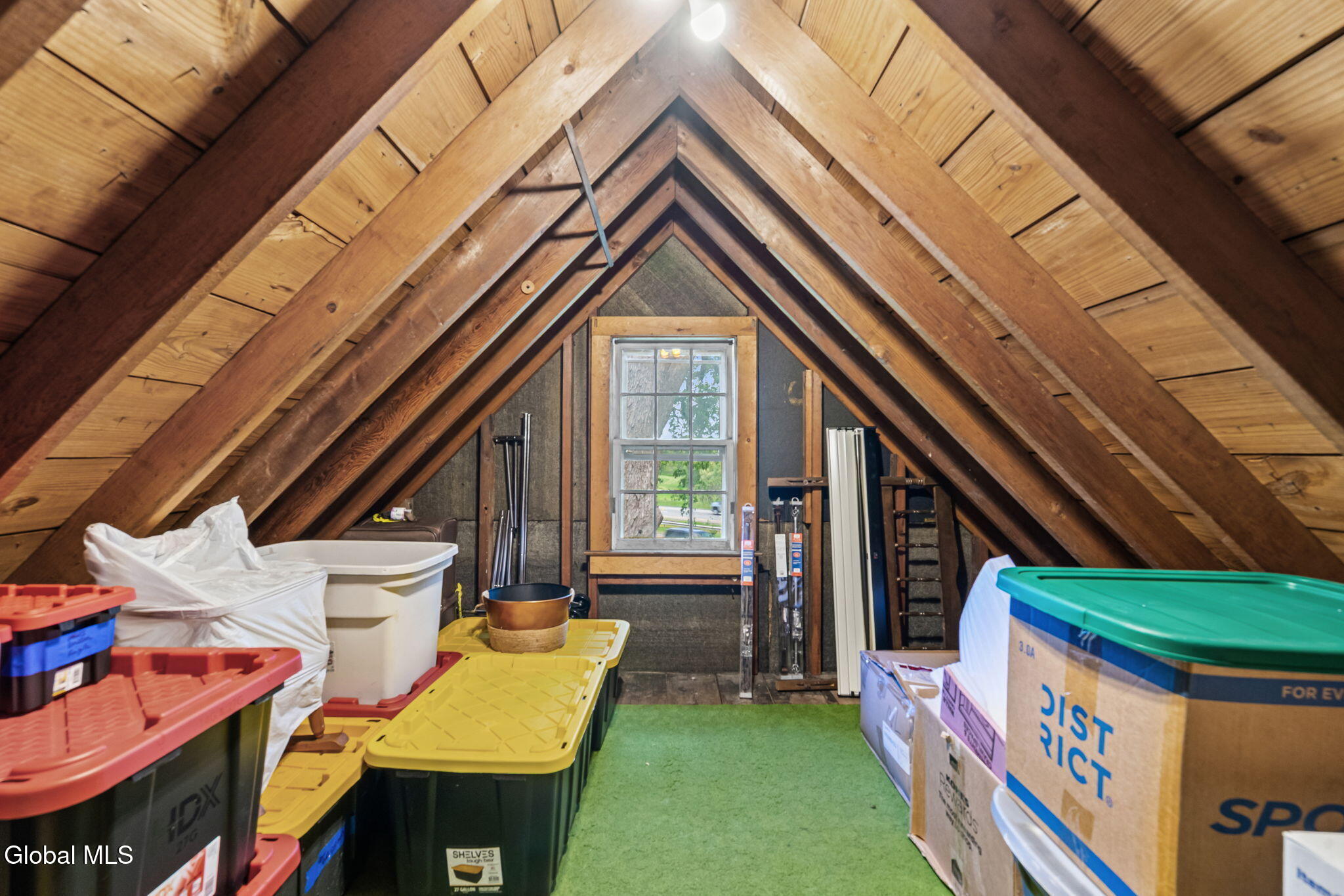 121 Maltbie Drive