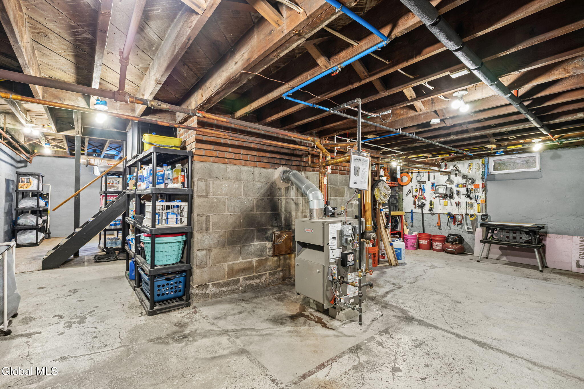 121 Maltbie Drive