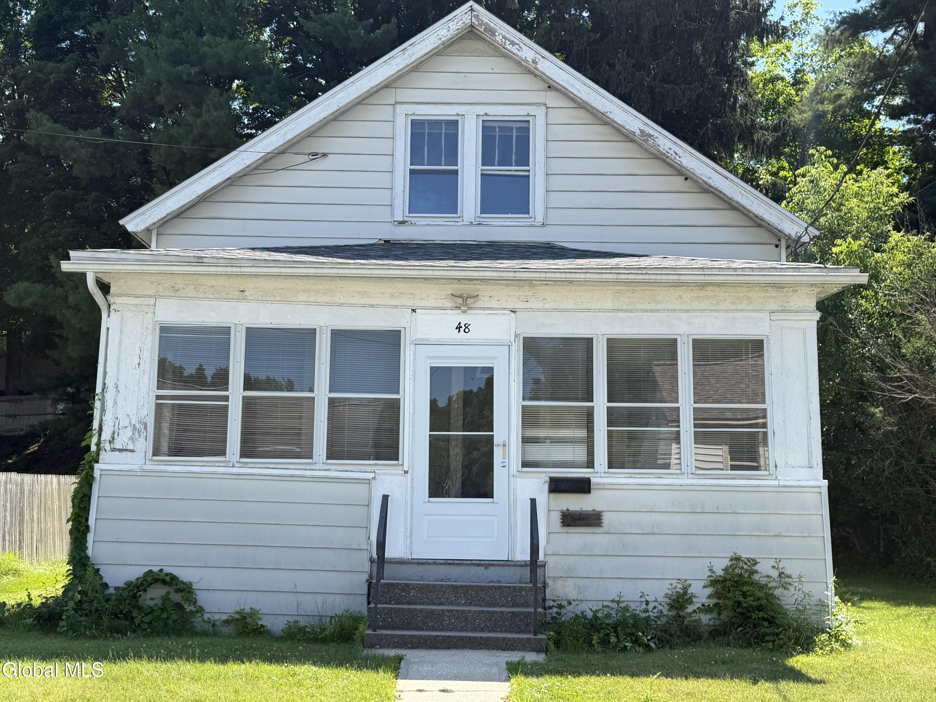 48 Brookview Avenue