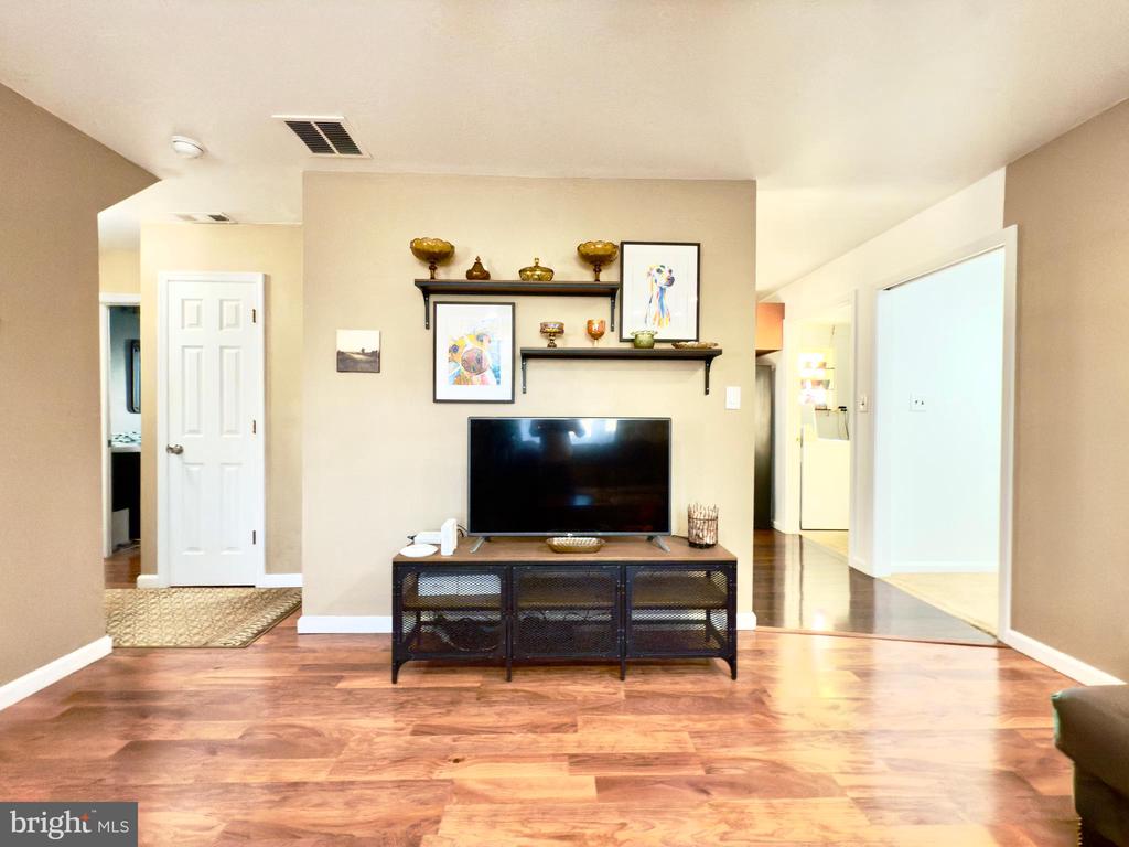 416 FLANDERS ROAD