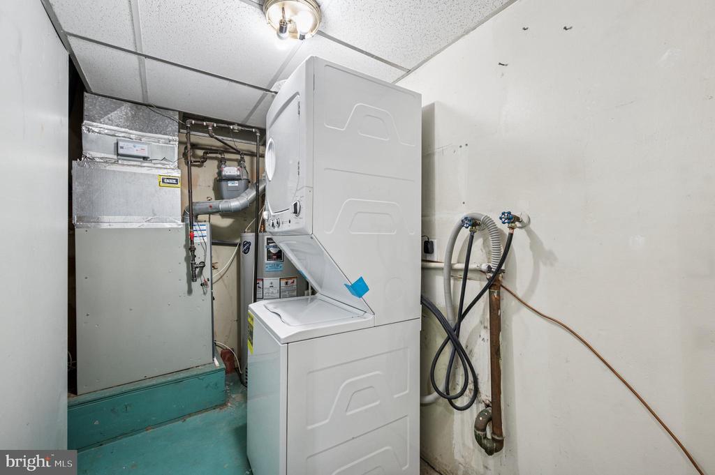 700 ARDMORE AVENUE Unit: 126