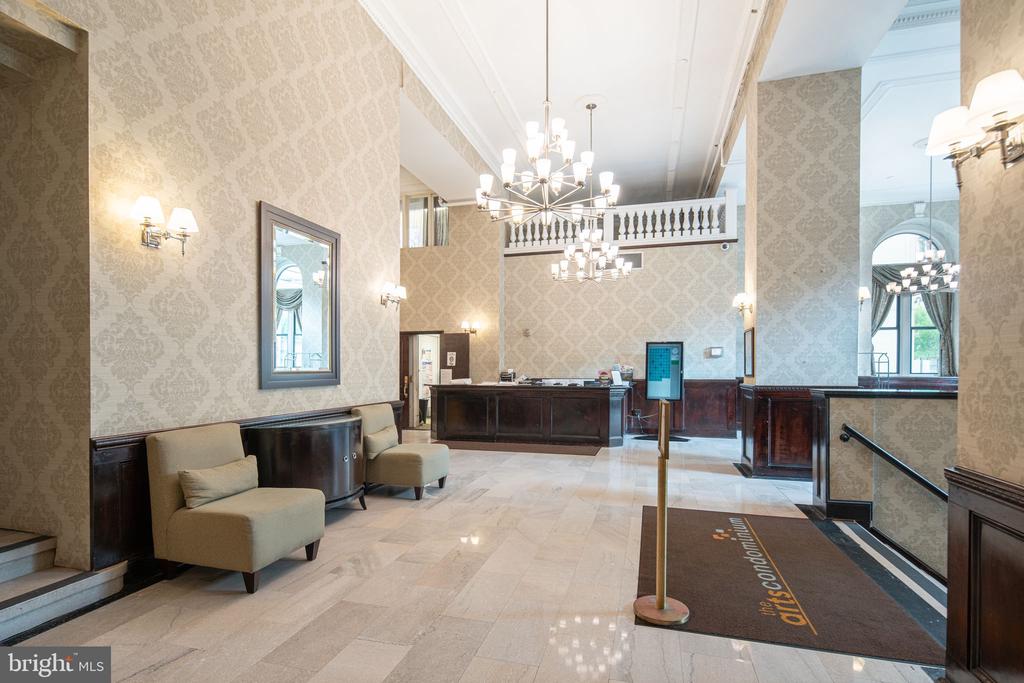 1324 LOCUST STREET Unit: 515