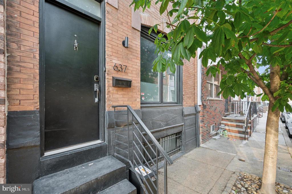 637 CROSS STREET