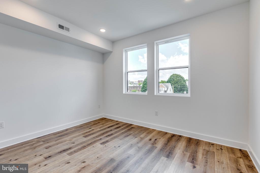 2226 N REESE STREET Unit: 2