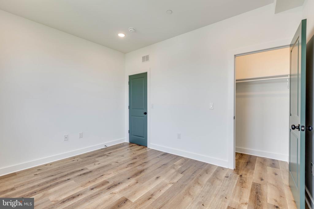 2226 N REESE STREET Unit: 2