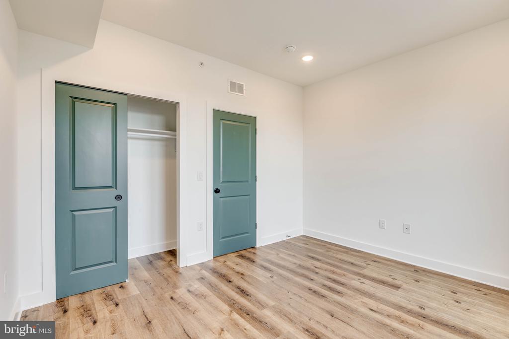 2226 N REESE STREET Unit: 2