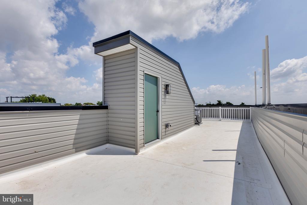 2226 N REESE STREET Unit: 2