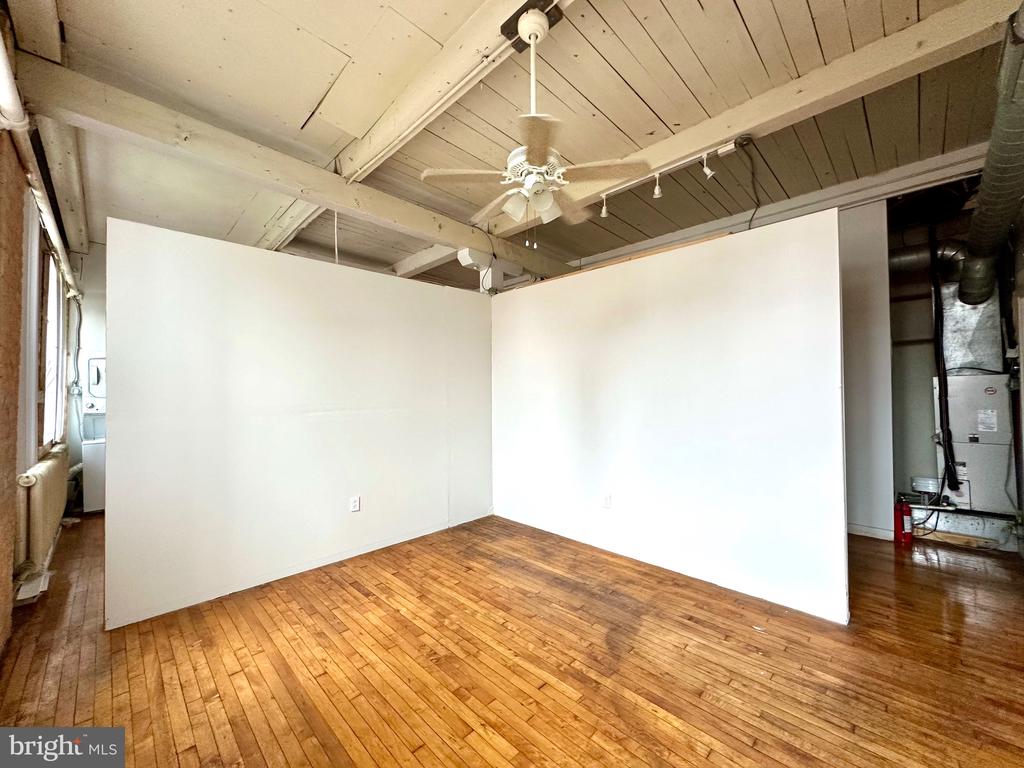 14 W HARVEY STREET Unit: 2C