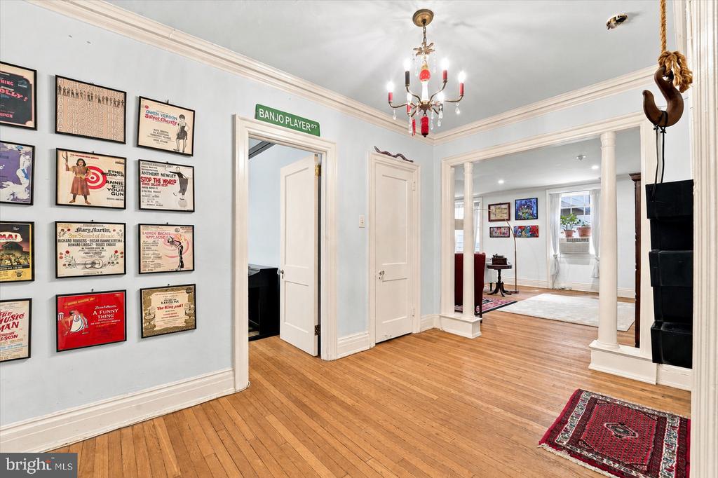 4625 PINE STREET Unit: F102