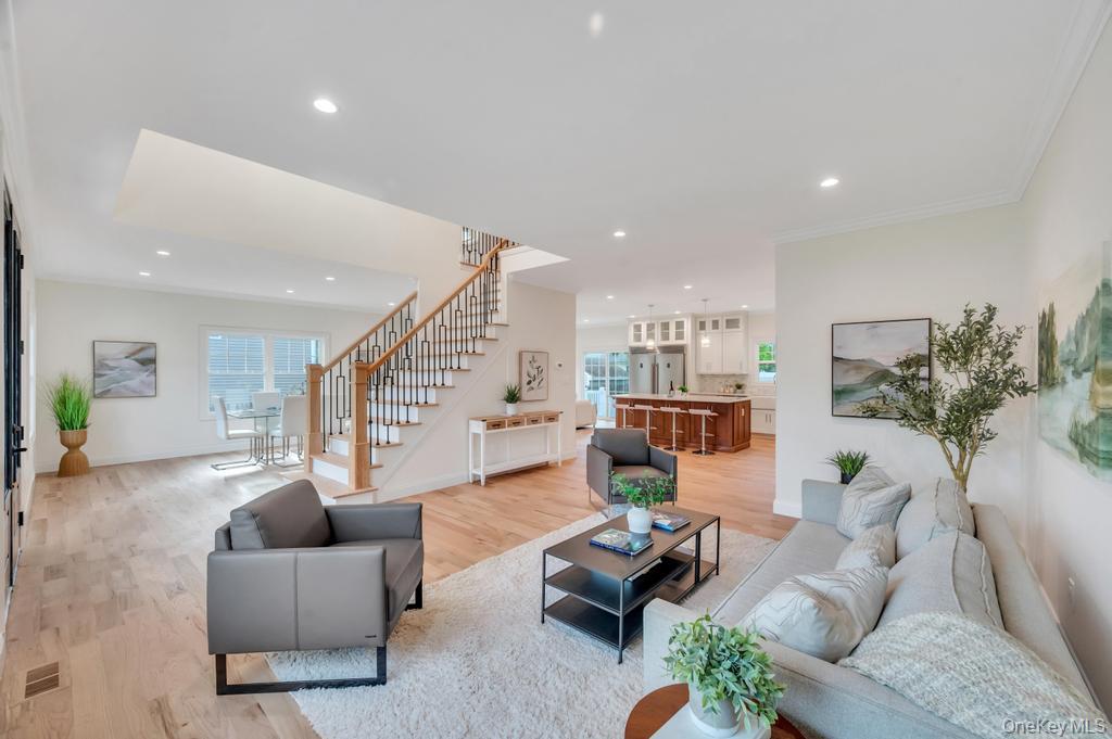 124 North Drive