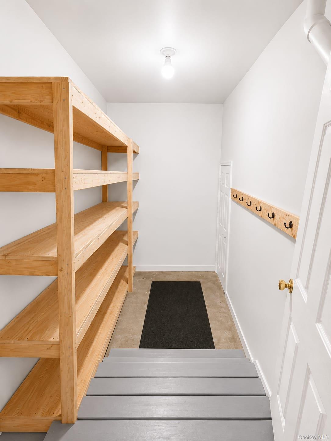 226 Westside Avenue Unit: B