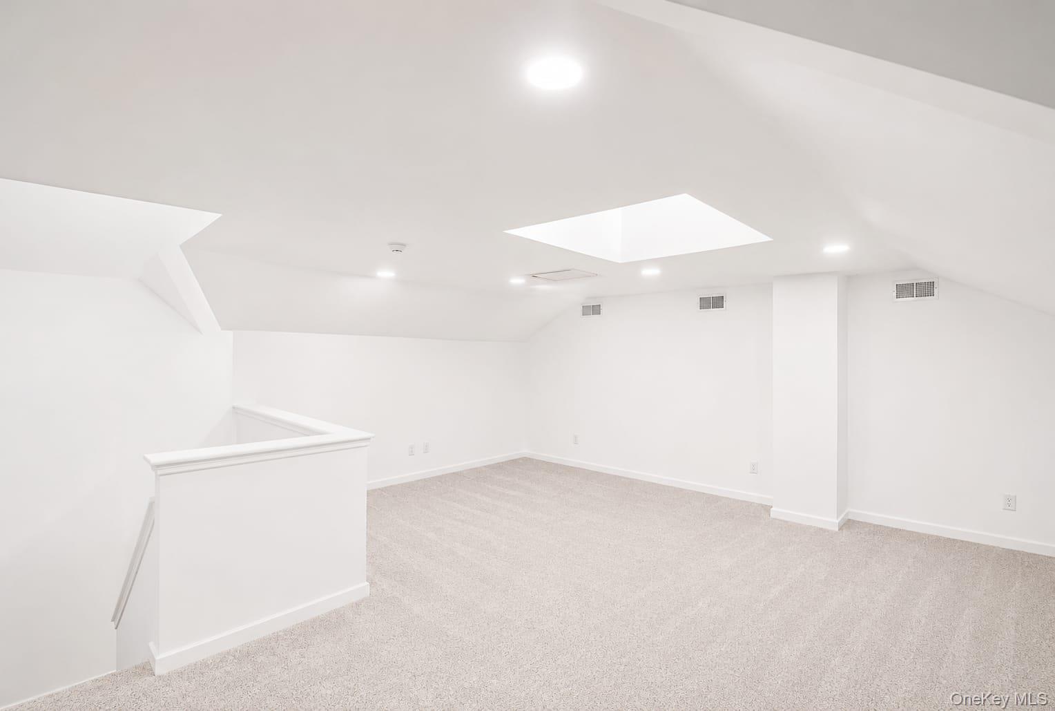 226 Westside Avenue Unit: B