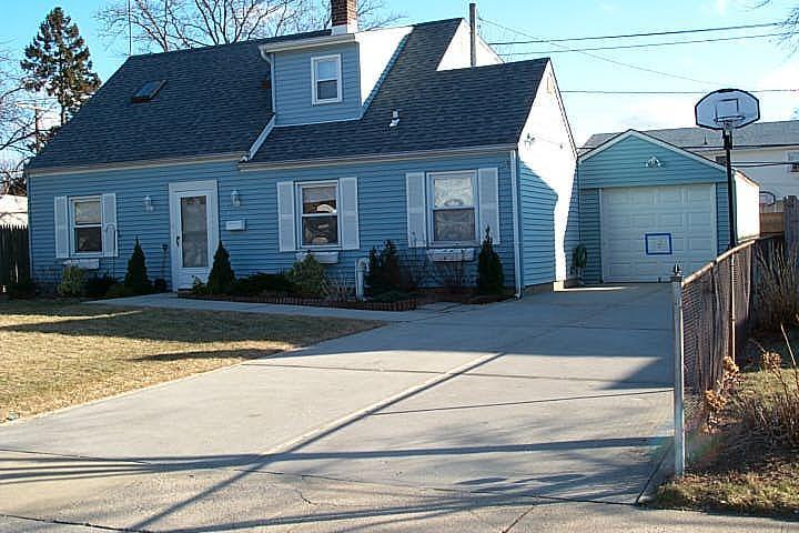 24 Sugar Maple Road