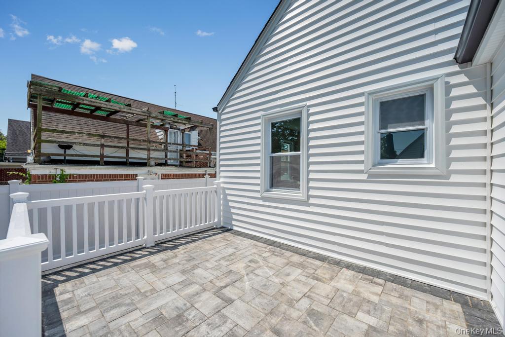 28 Dale Avenue