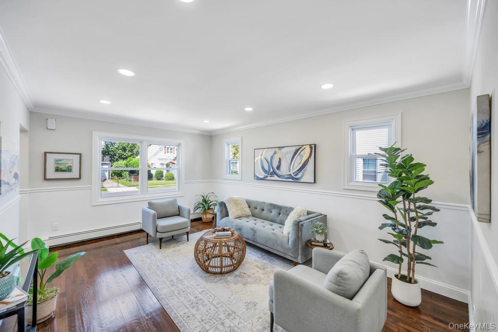 28 Dale Avenue