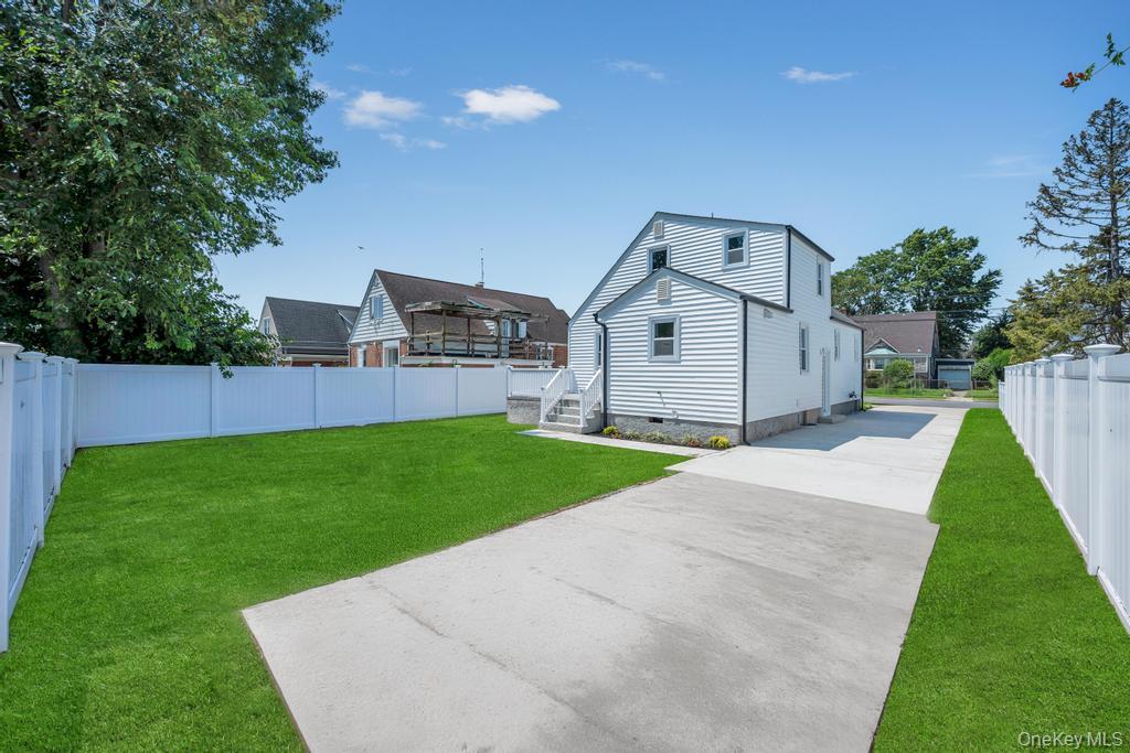 28 Dale Avenue