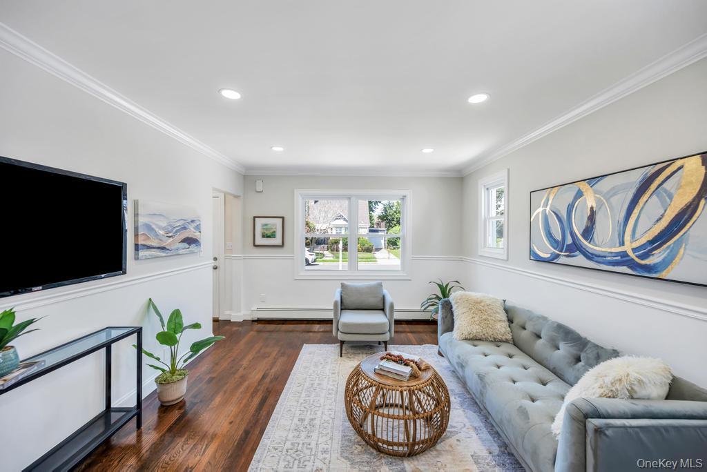 28 Dale Avenue