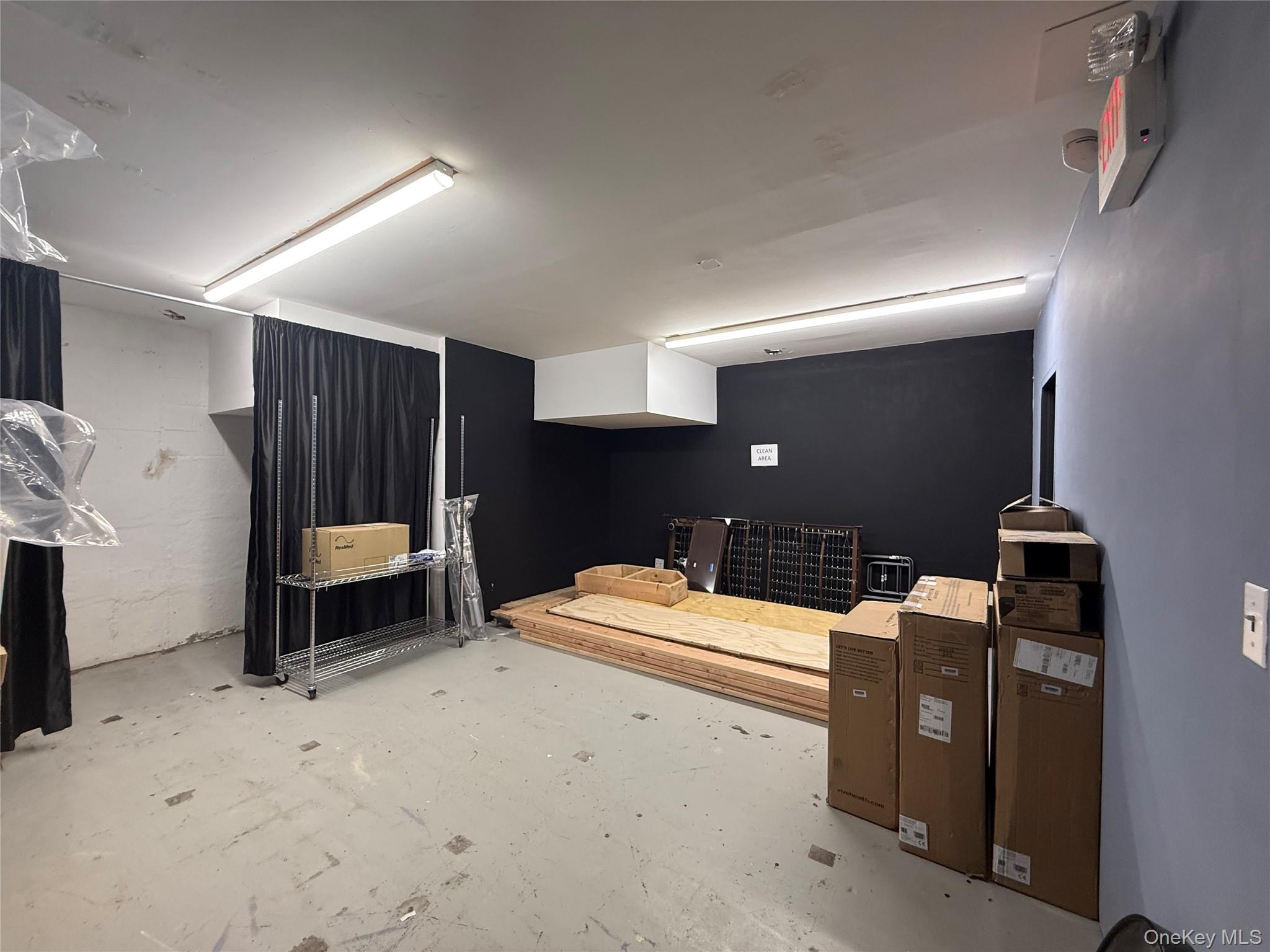 185 Willis Avenue Unit: 1