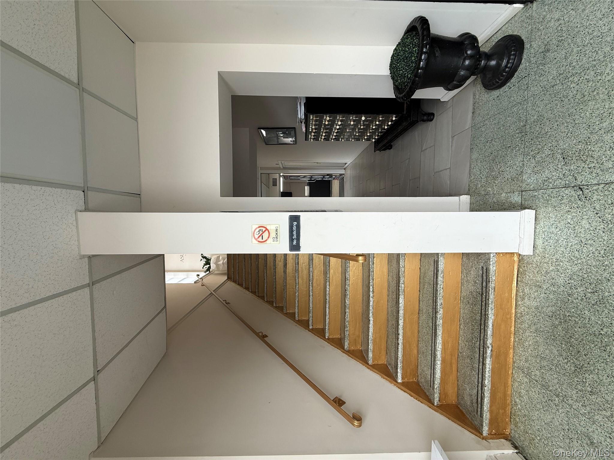 185 Willis Avenue Unit: 1