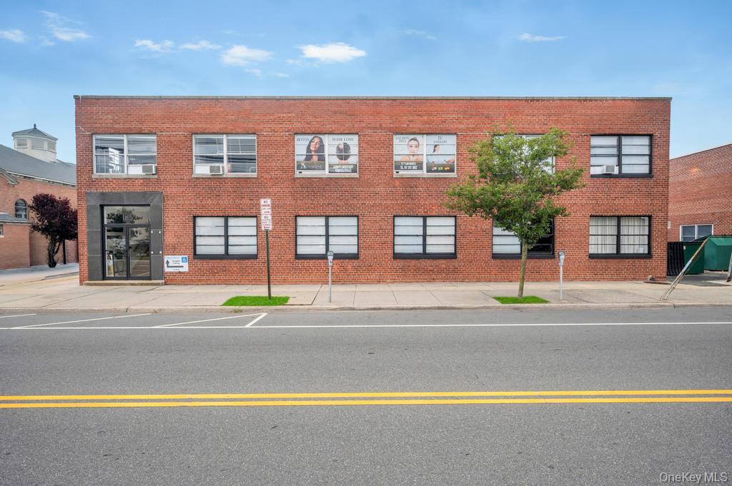 185 Willis Avenue Unit: 1