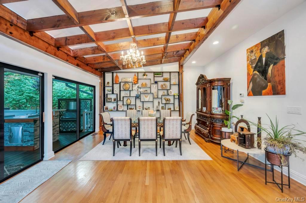 30 Fox Hollow Ridings Road