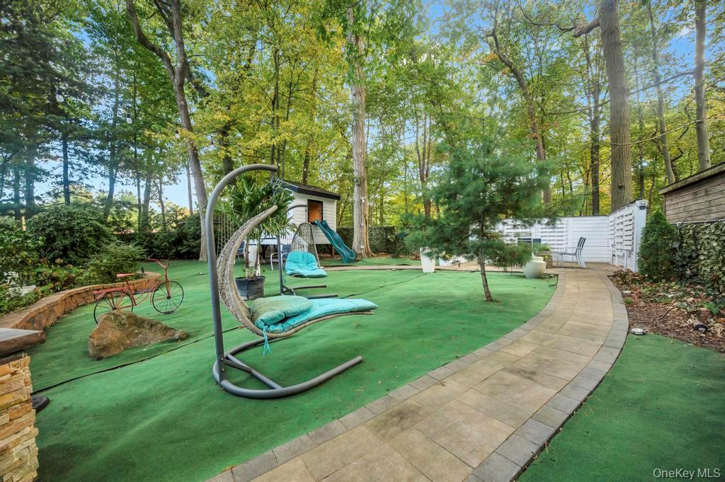 30 Fox Hollow Ridings Road
