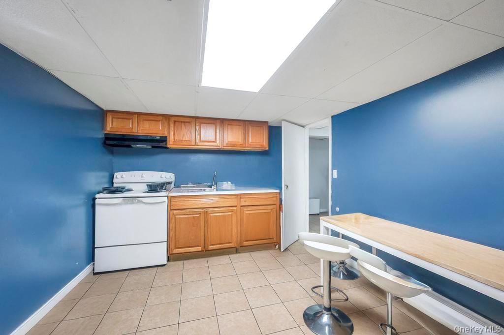 511 Northern Parkway